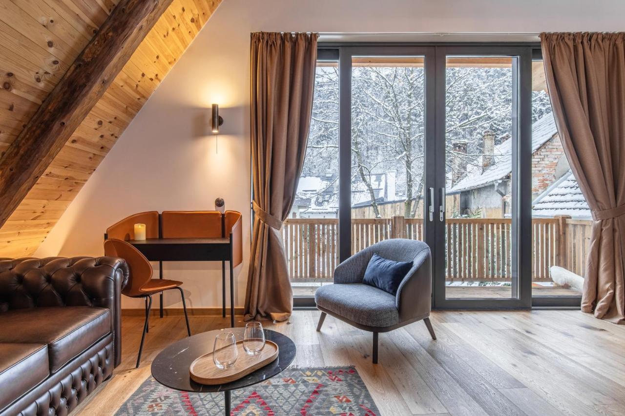 Das Fort Boutique Rîşnov Luaran gambar