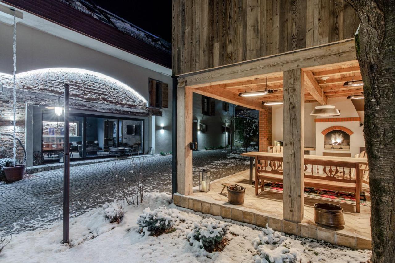 Das Fort Boutique Rîşnov Luaran gambar