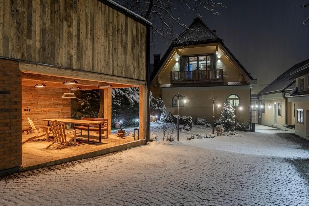 Das Fort Boutique Rîşnov Luaran gambar